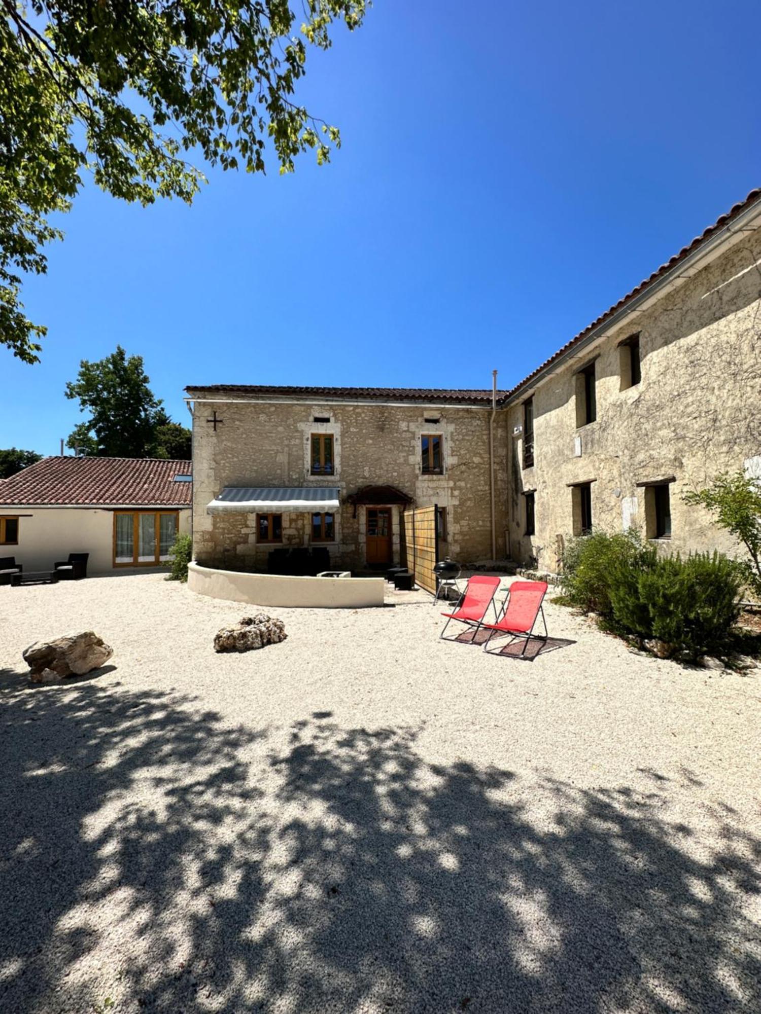 Domaine De La Roche Chabrelle Vila Saint-Just  Exterior foto